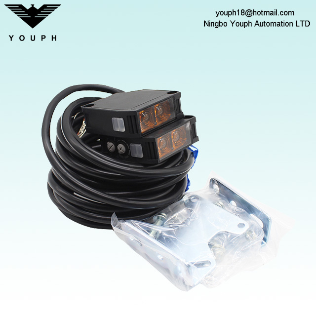 Capteur photoélectrique Omron E3JK-TR12-C