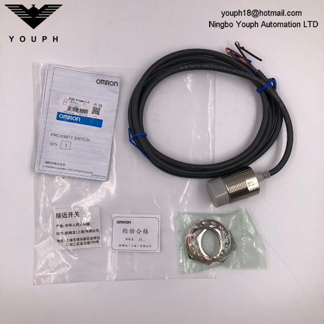 OMRON E2E-X18MF1-Z E2E SEXT SECRE SECTION DE POWER DC POWERS