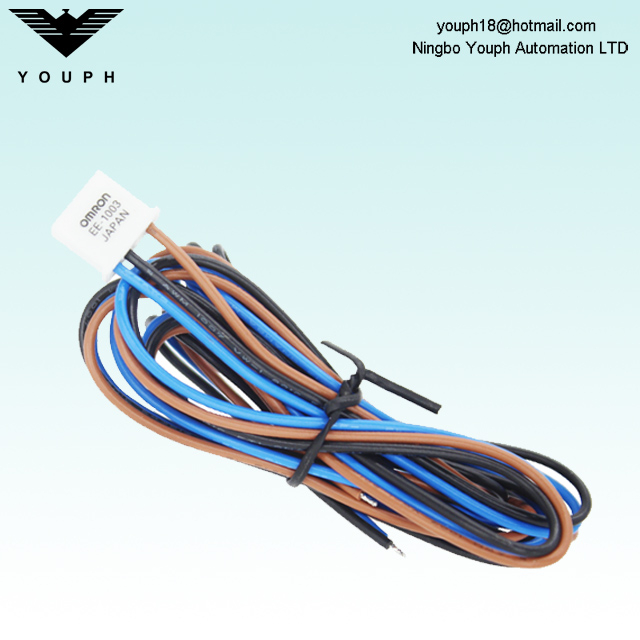 OMRON EE-1003 EE-SPY Switch PhotoElectric Switch Connection Vin avec connecteur