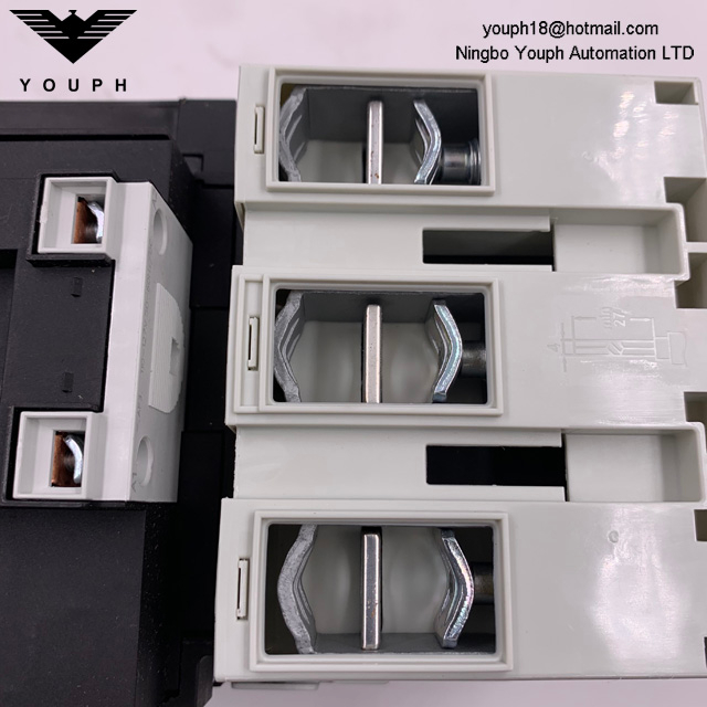SIEMENS 3RT1054-1AF36 AC Contacteur