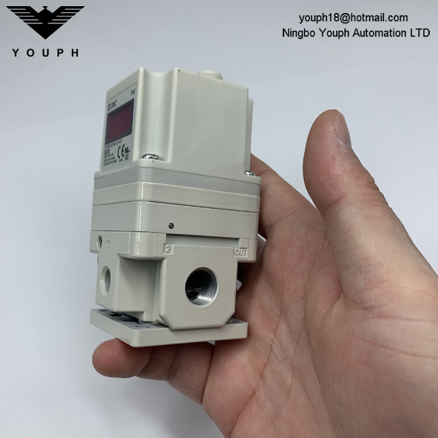 SMC ITV2050-31F2BL3-Q-X107 Régulateur électro-pneumatique