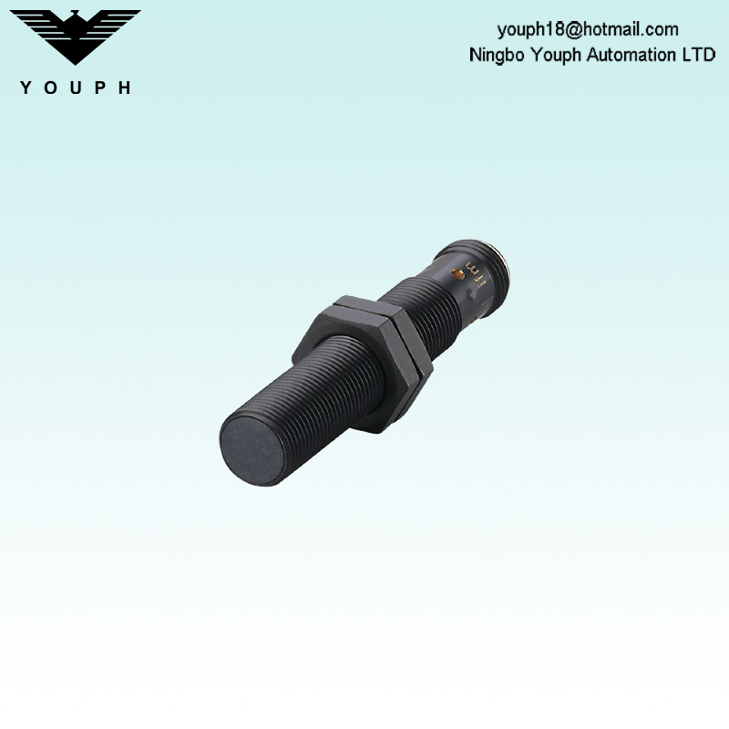 IFM IFW200 IFK3003BBPKG / K1 / SC / US104 Capteur inductif