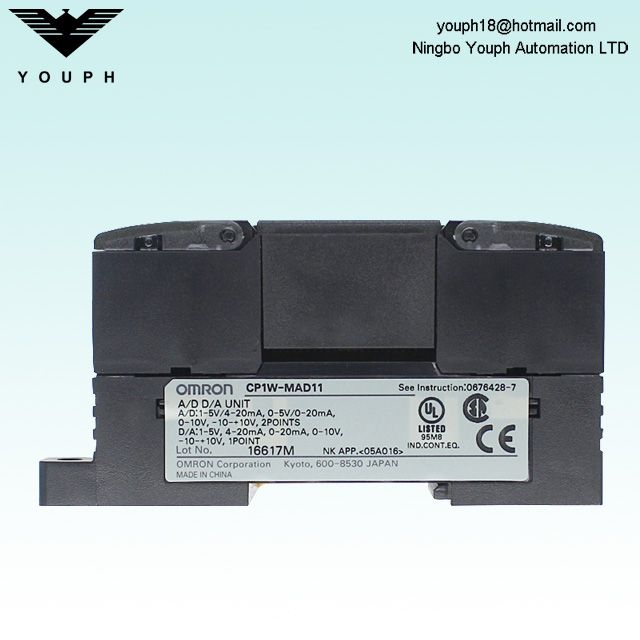 OMRON CP1W-MAD11 CP1W-MAD42 CP1W-MAD44 PLC Contrôle de logique programmable