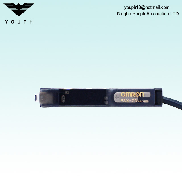 OMRON E3X-ZD11 E3X-ZD6 Capteur d'amplificateur de fibre intelligent