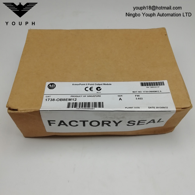 Module Allen-Bradley AB 1738-OB8EM12
