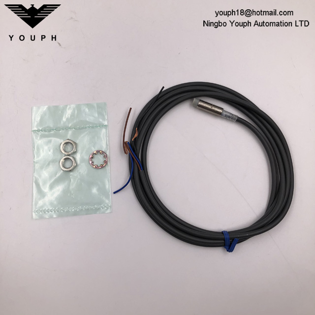 OMRON E2E-X2ME1-Z E2E SEXT SERRIE SECTRAIRE CAPTOR