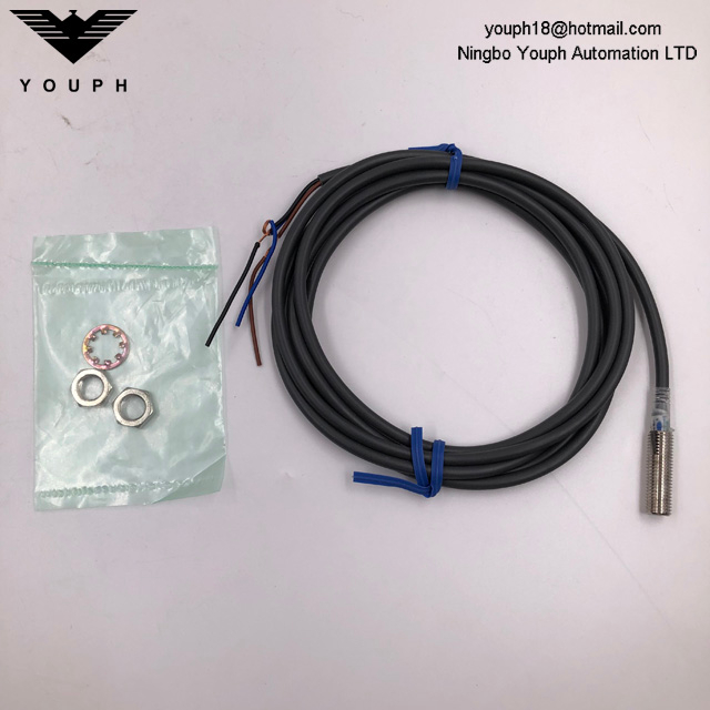 OMRON E2E-X1R5E1-Z E2E SEXT SERRIE SECTRICITÉ CAPTOR