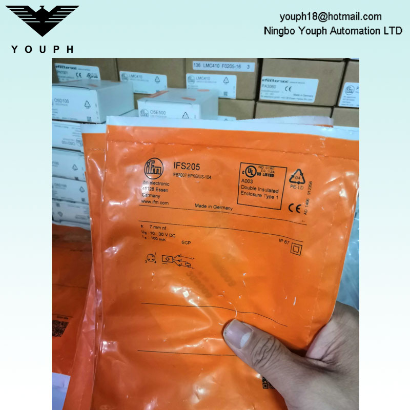 IFM IFS205 IFB3007-BPKG / US-104 Capteur inductif
