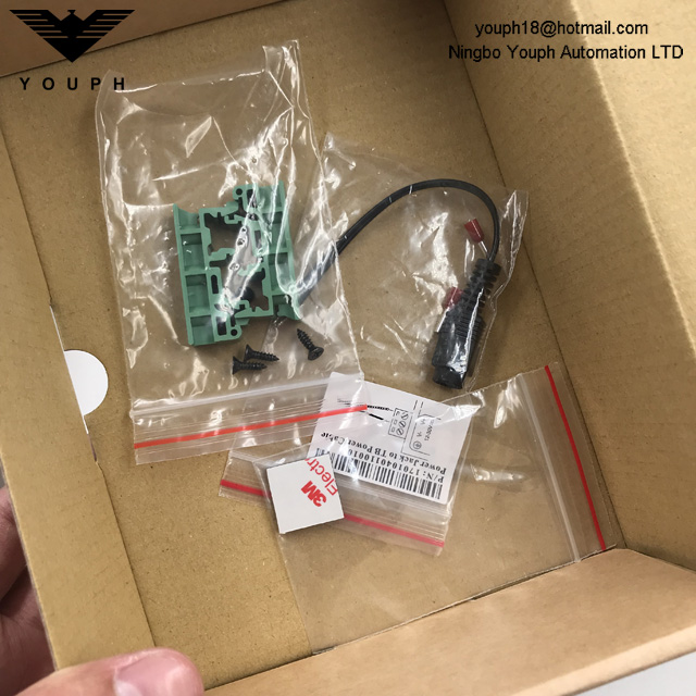 MOXA TCC-100I V2.2.1 RS-232 isolé à RS-422/485 Convertisseur bidirectionnel