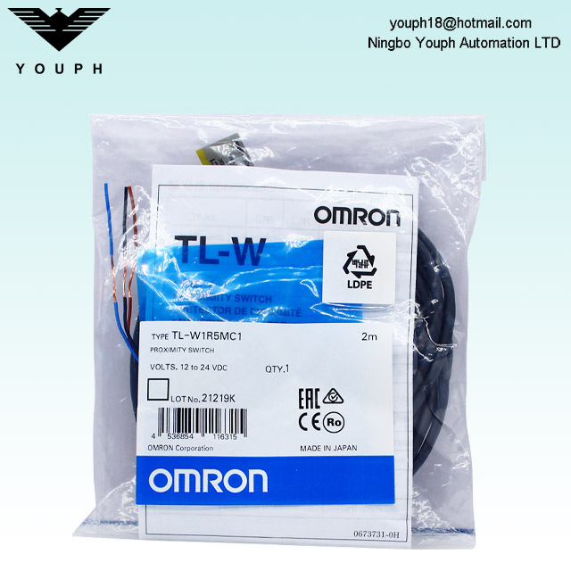 OMRON TL-W1R5MC1 Interrupteur de capteur de proximité