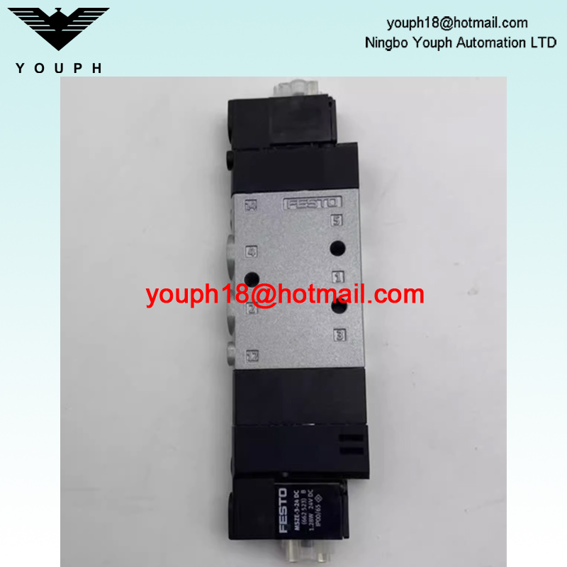 FESTO CPE14-M1BH-5 / 3E-1/8 196935 5/3 Solenoïde épuisé 24VDC