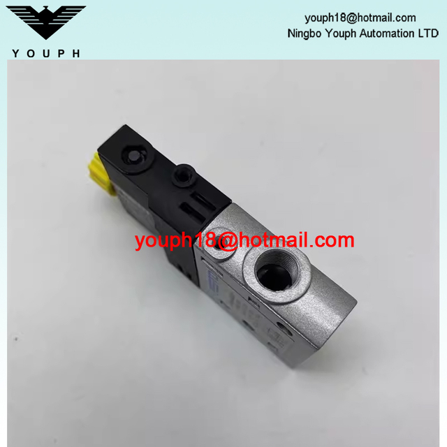 FESTO CPE14-M1CH-3GLS-1/8 550248 3/2 voies fermées monostables 24V DC G1 / 8 900 L / min Solenoïde électrique