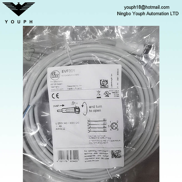 IFM EVF001 ADOGH040VAS0005P04 avec câble de connexion à douille